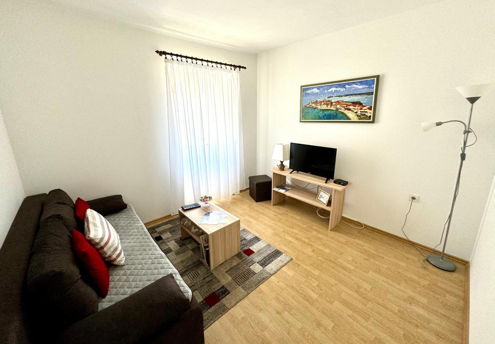 Apartment Kontrada Umag Eksteriør bilde